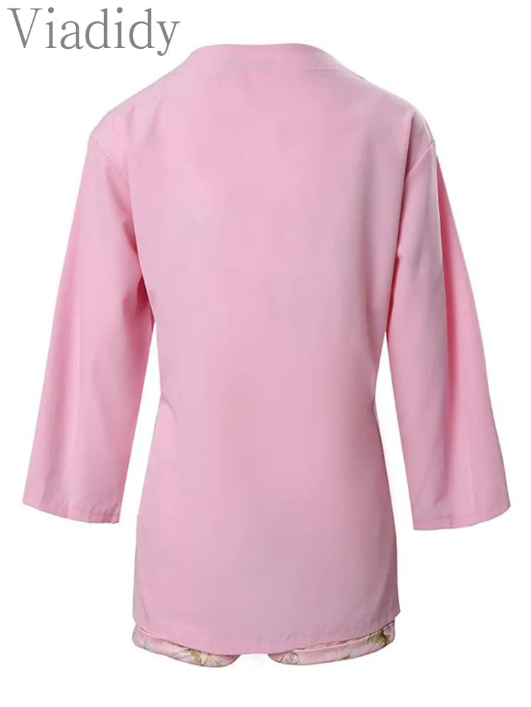 Conjunto de 3 peças de blusa e shorts femininos elegantes com alças finas e estampa floral com casaco